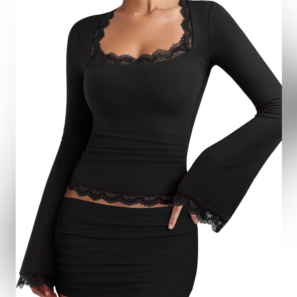 Elegant Black Lace Trim Long Sleeve Top